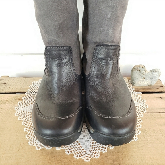 NEW LISTING AVAILABLE🌹ARIAT Grasmere Waterproof Lined Equestrian Riding Boot - Picture 3 of 13